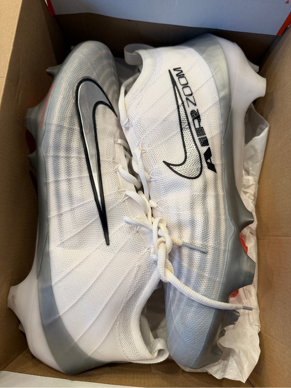Nike Air Zoom Vapor Elite Football/Cleat Shoes - White & Silver